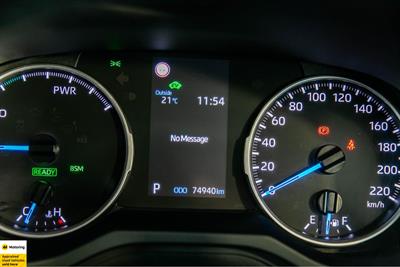 2022 Toyota RAV4 - Thumbnail