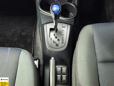 2015 Toyota Aqua - Thumbnail