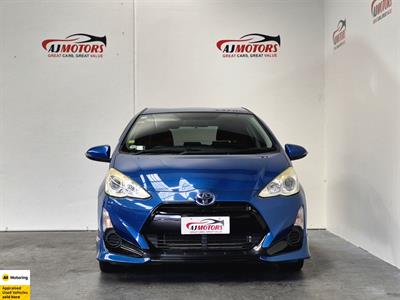 2015 Toyota Aqua - Thumbnail