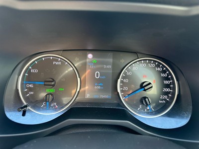 2021 Toyota RAV4 - Thumbnail