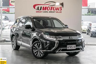 2021 Mitsubishi Outlander - Thumbnail
