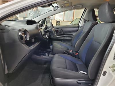 2018 Toyota Aqua - Thumbnail