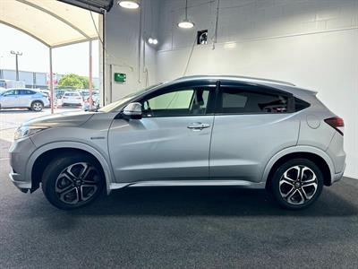 2016 Honda Vezel - Thumbnail