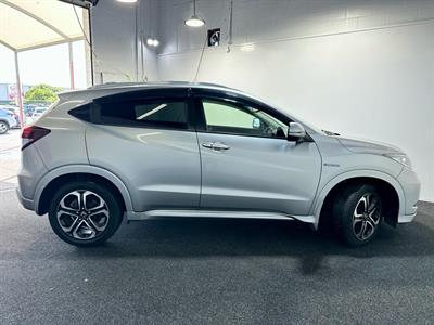 2016 Honda Vezel - Thumbnail