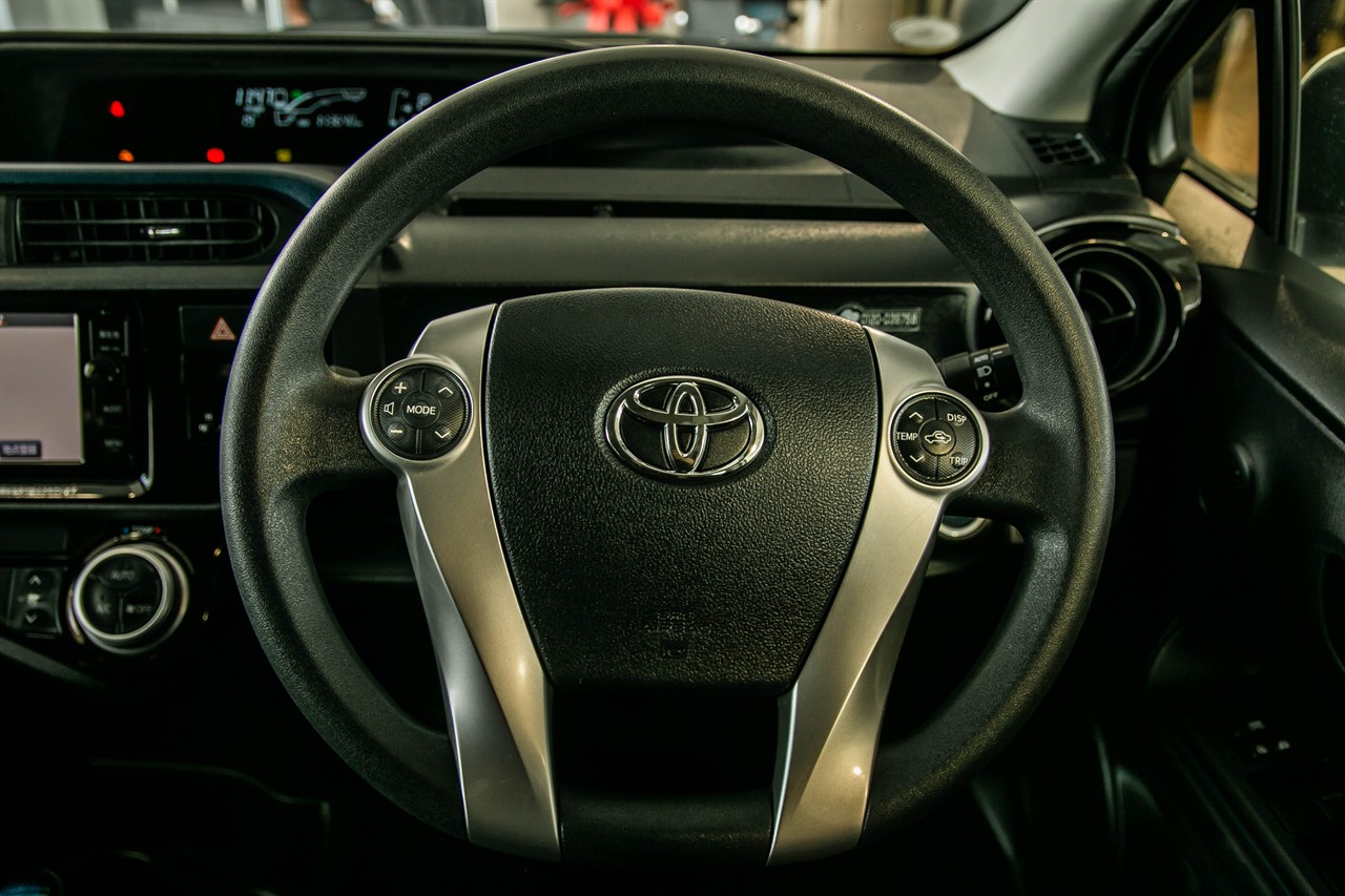 2015 Toyota Aqua