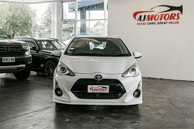 2015 Toyota Aqua - Thumbnail