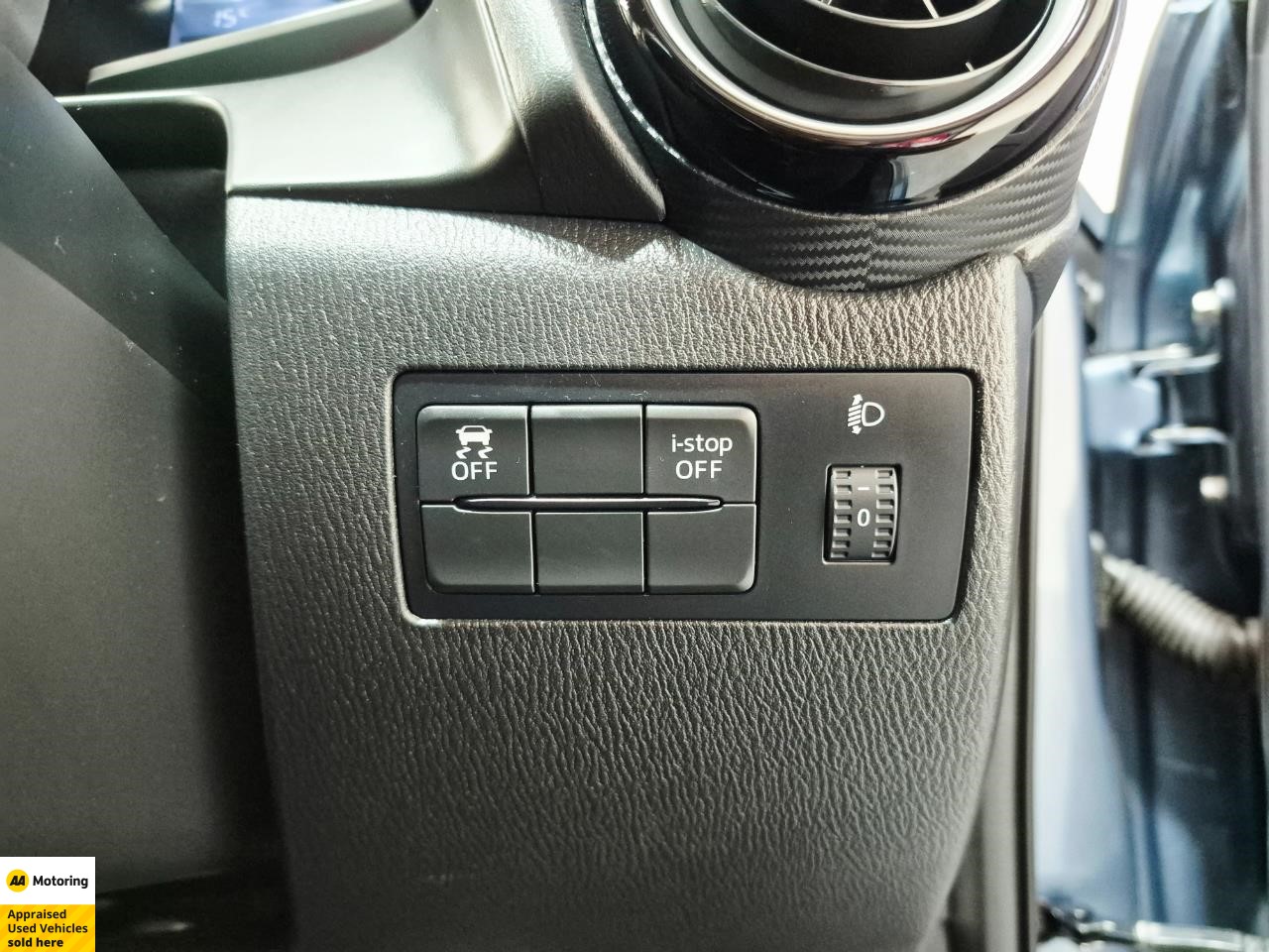 2015 Mazda Demio