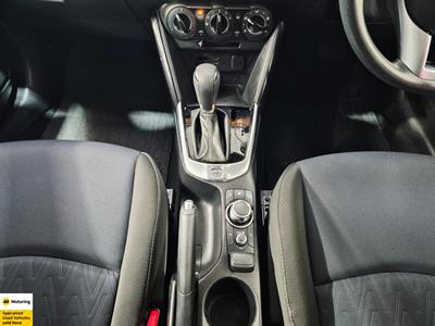 2015 Mazda Demio - Thumbnail