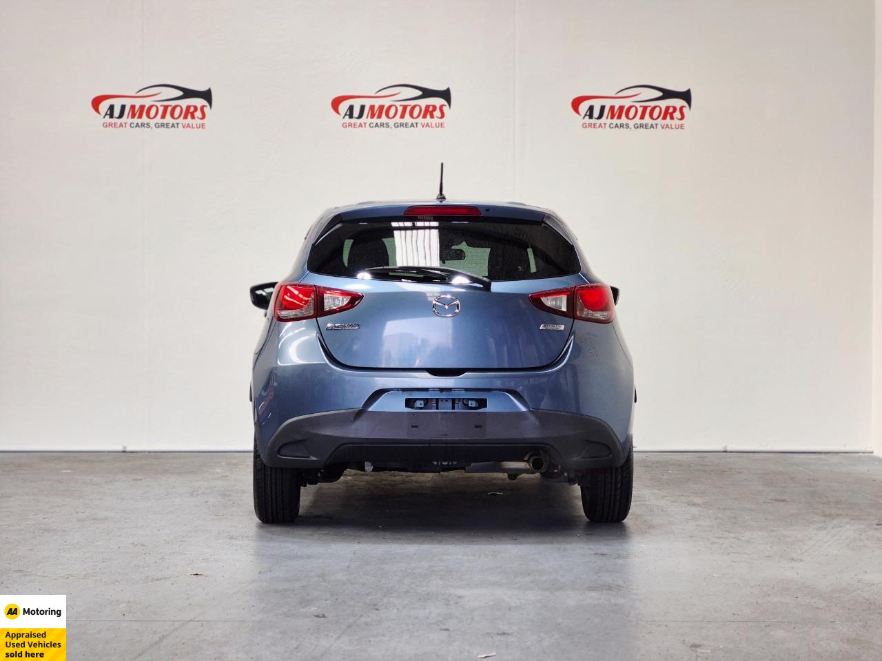 2015 Mazda Demio