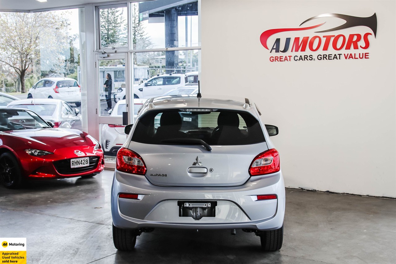 2018 Mitsubishi MIRAGE 5D