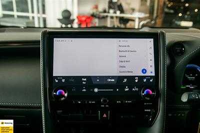 2024 Toyota Alphard - Thumbnail