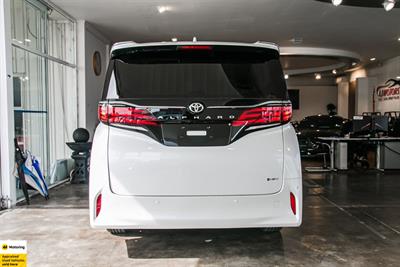2024 Toyota Alphard - Thumbnail