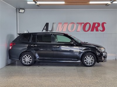 2013 Toyota Corolla - Thumbnail