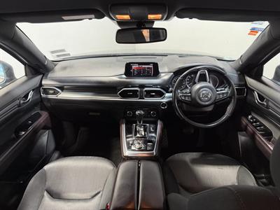 2017 Mazda CX-8 - Thumbnail