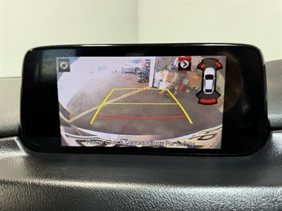 2017 Mazda CX-8 - Thumbnail