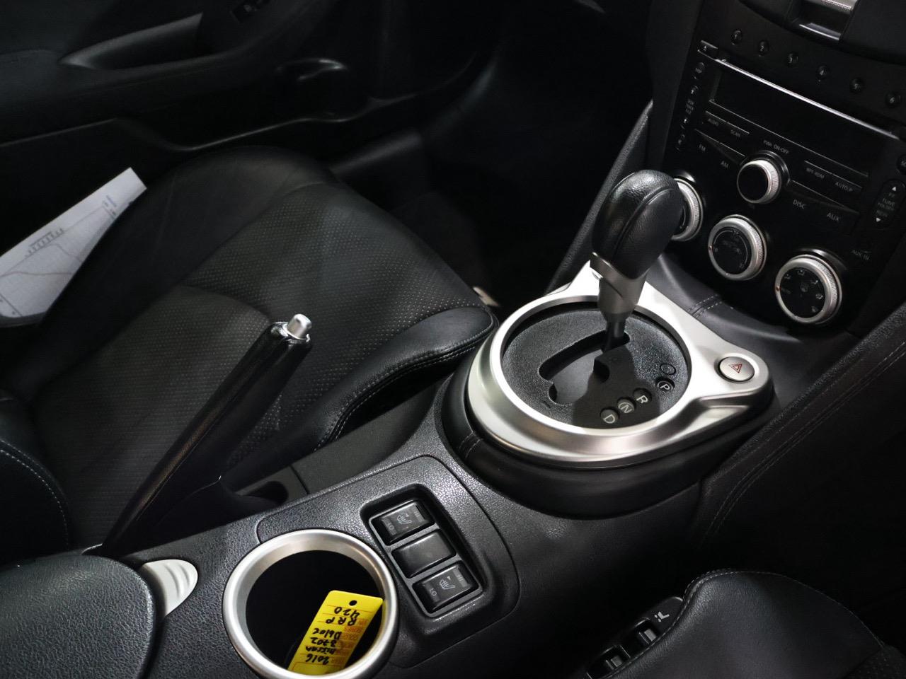 2016 Nissan Fairlady