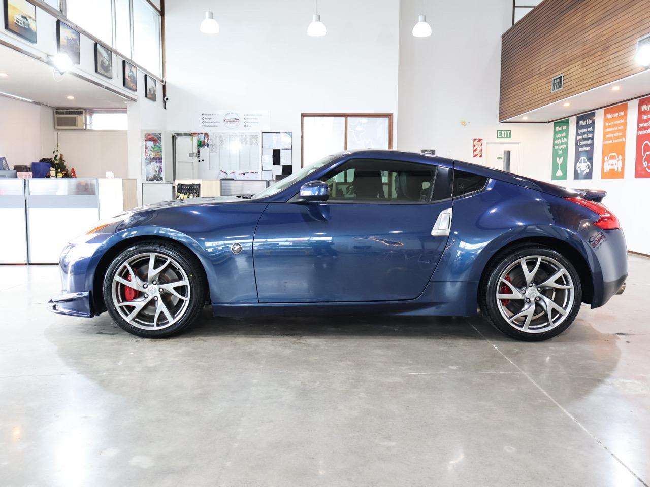 2016 Nissan Fairlady