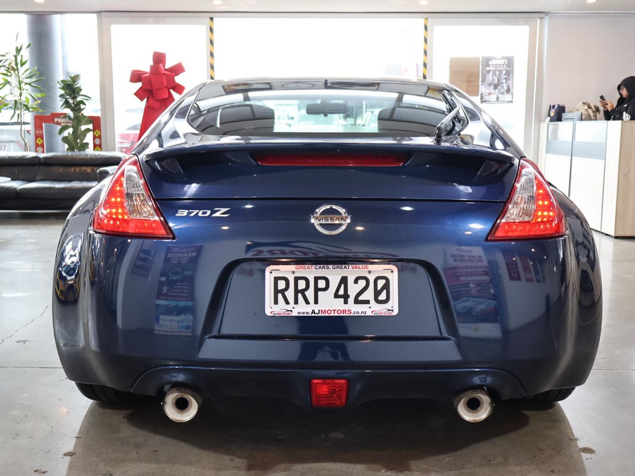 2016 Nissan Fairlady