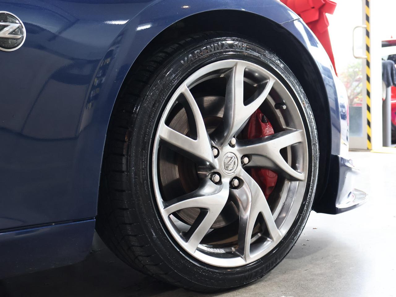 2016 Nissan Fairlady