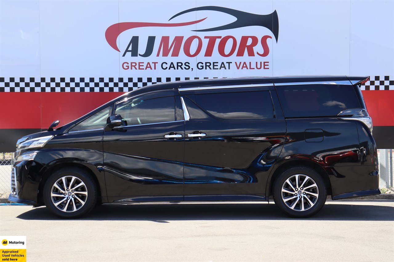 2015 Toyota Vellfire