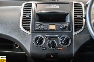 2014 Nissan Wingroad - Thumbnail