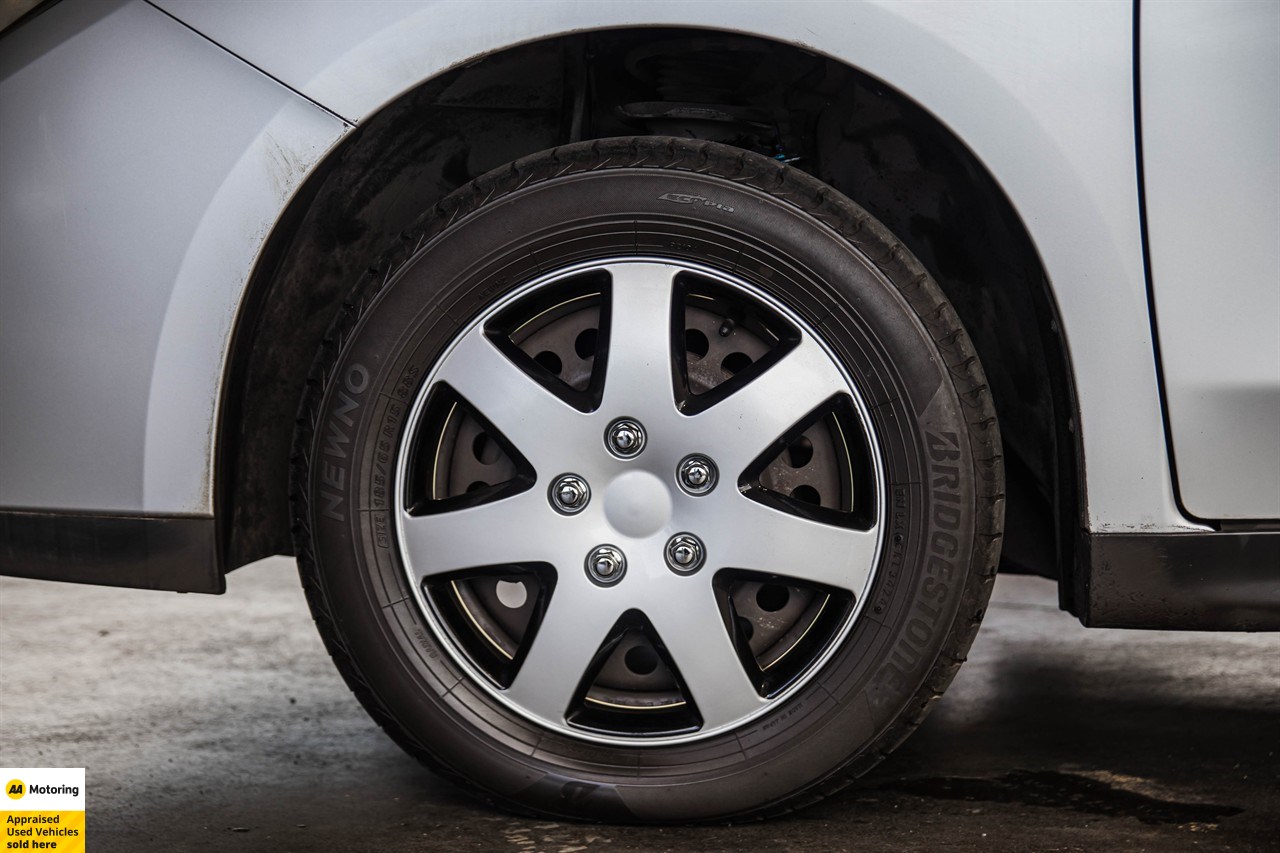 2014 Nissan Wingroad