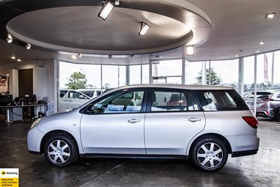 2014 Nissan Wingroad - Thumbnail