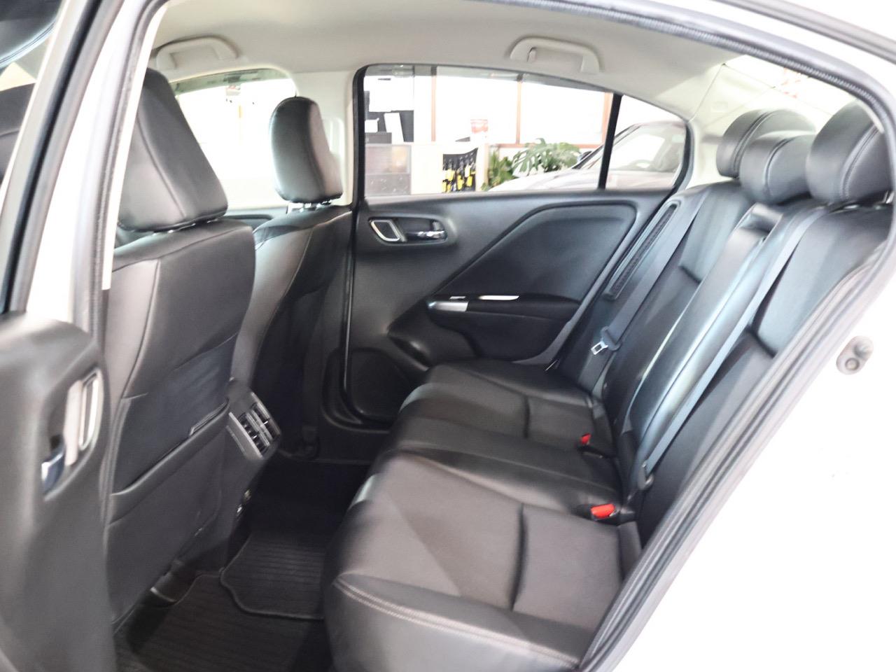 2014 Honda Grace
