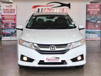 2014 Honda Grace - Thumbnail