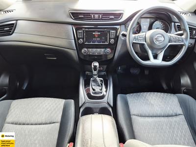 2022 Nissan X-Trail - Thumbnail