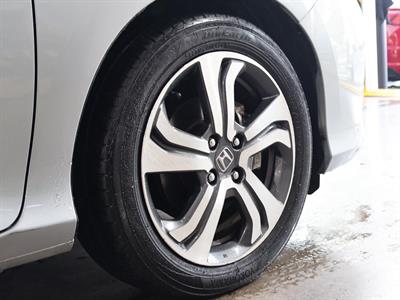 2014 Honda GRACE - Thumbnail
