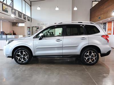 2015 Subaru Forester - Thumbnail