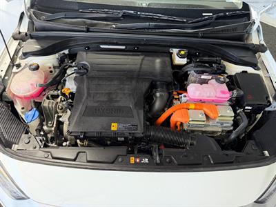2022 Hyundai IONIQ - Thumbnail