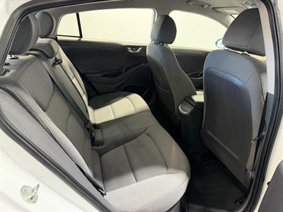 2022 Hyundai IONIQ - Thumbnail