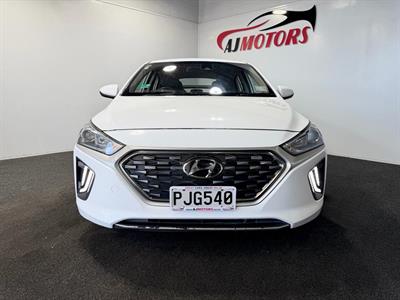 2022 Hyundai IONIQ - Thumbnail