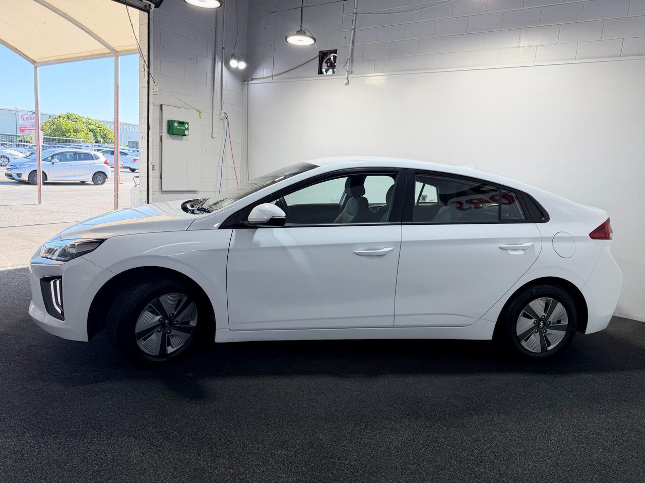 2022 Hyundai IONIQ