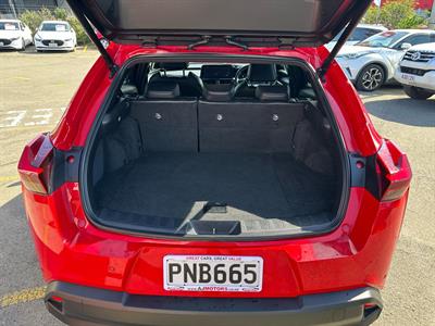 2022 Lexus UX250H - Thumbnail