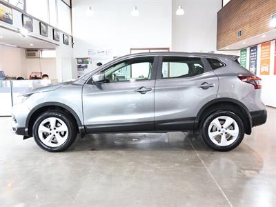 2021 Nissan Qashqai - Thumbnail