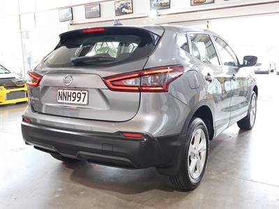 2021 Nissan Qashqai - Thumbnail