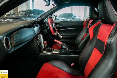 2015 Toyota 86 - Thumbnail