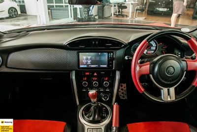 2015 Toyota 86 - Thumbnail