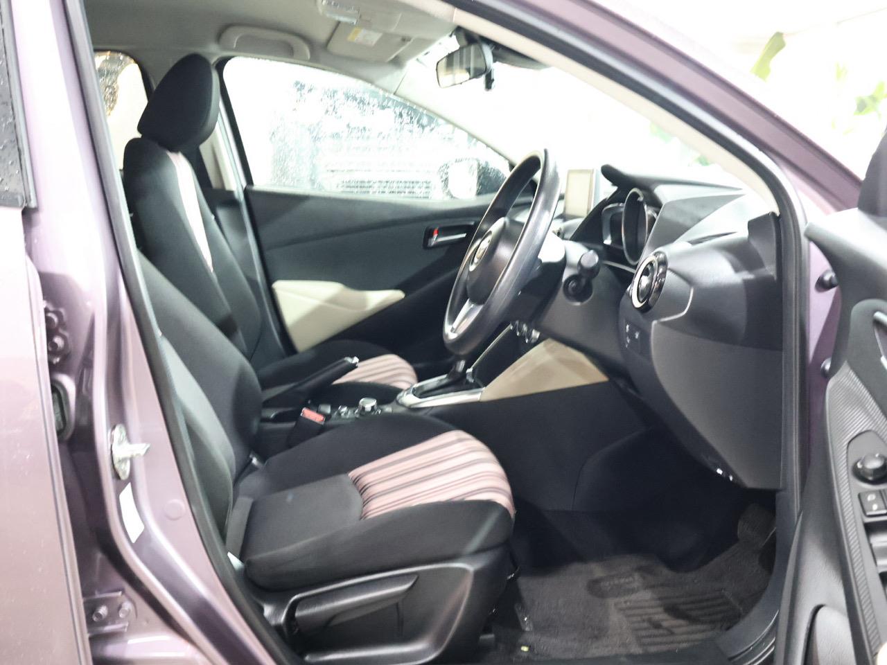 2015 Mazda Demio
