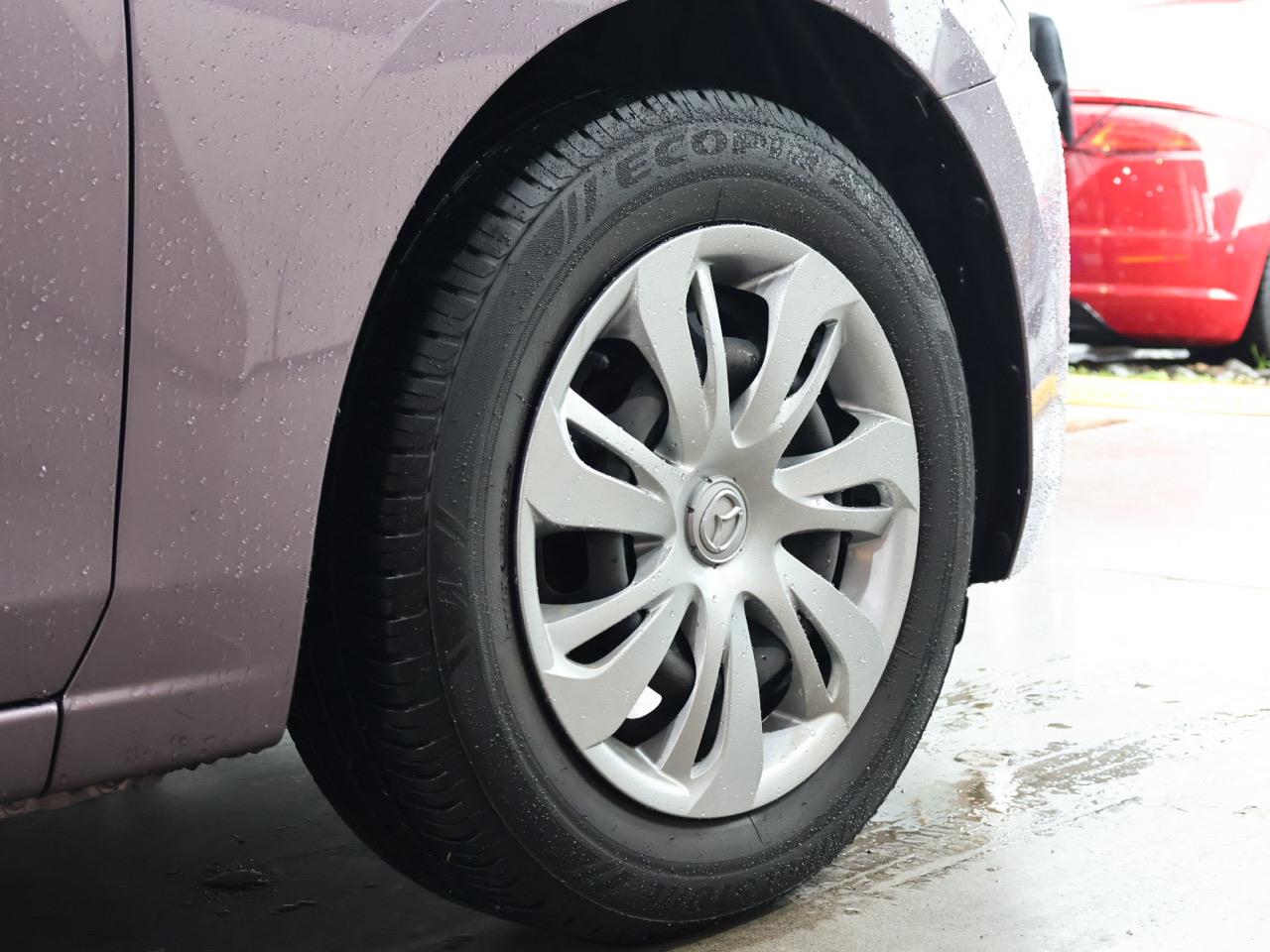 2015 Mazda Demio
