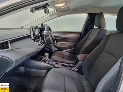 2020 Toyota Corolla - Thumbnail