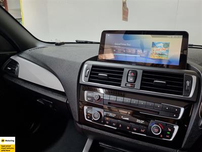 2015 BMW 220i - Thumbnail