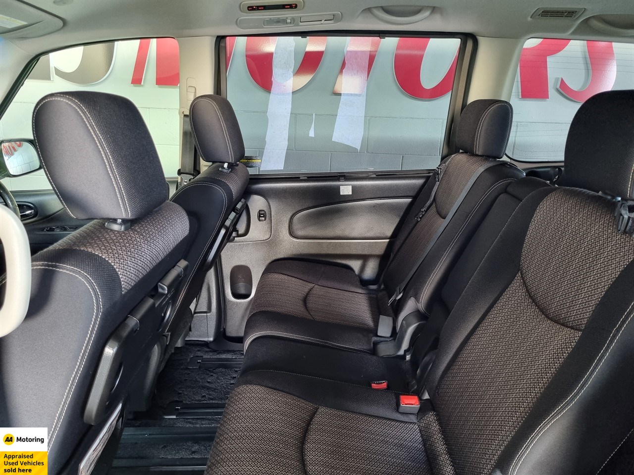 2014 Nissan Serena