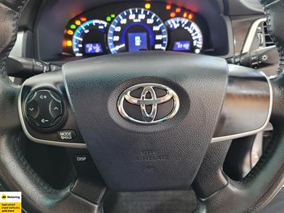 2011 Toyota Camry - Thumbnail