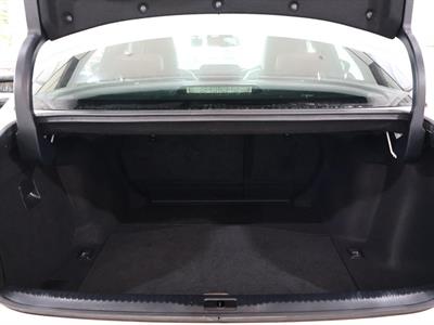 2015 Lexus IS 300h - Thumbnail