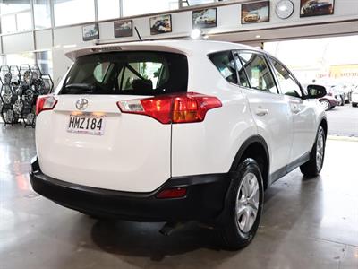 2014 Toyota RAV4 - Thumbnail