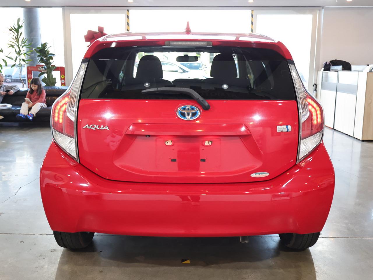 2015 Toyota Aqua